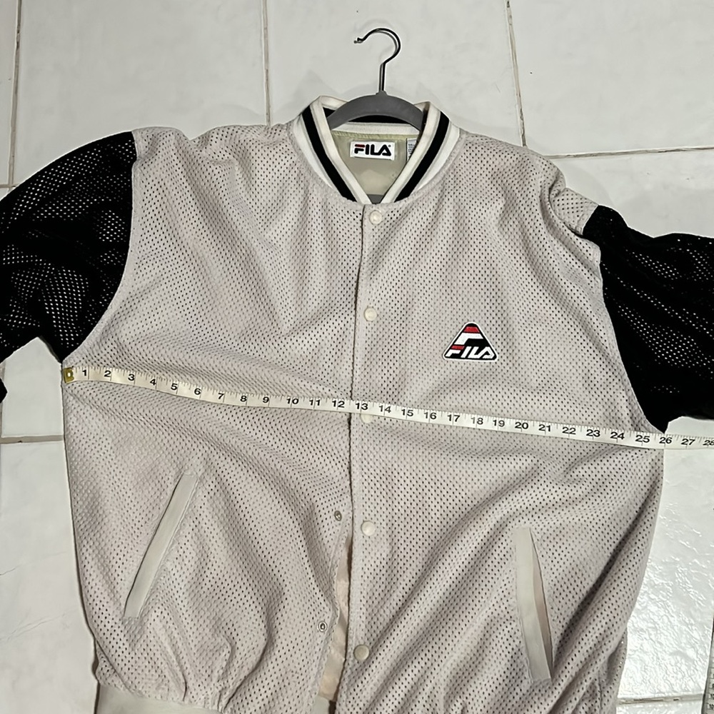 Men’s Fila jacket L machine wash hang drylike new - Picture 9 of 11